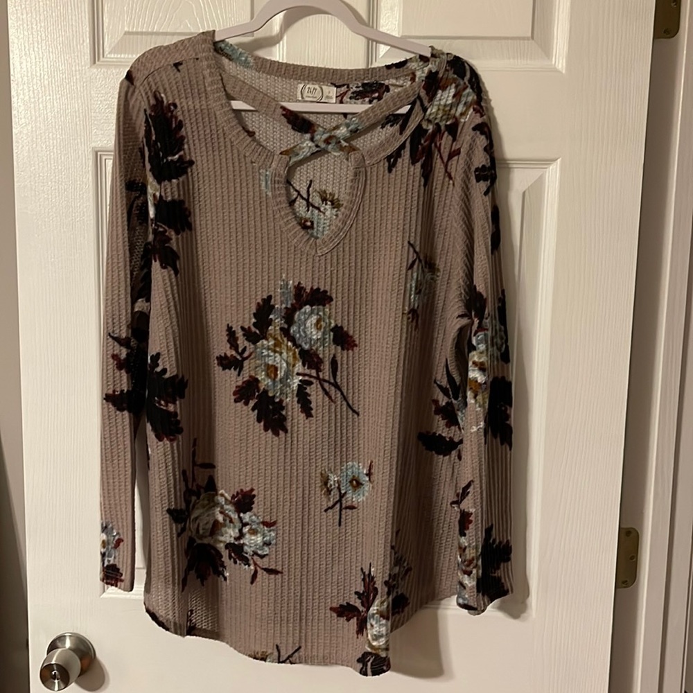 Long sleeve waffle/thermal top
